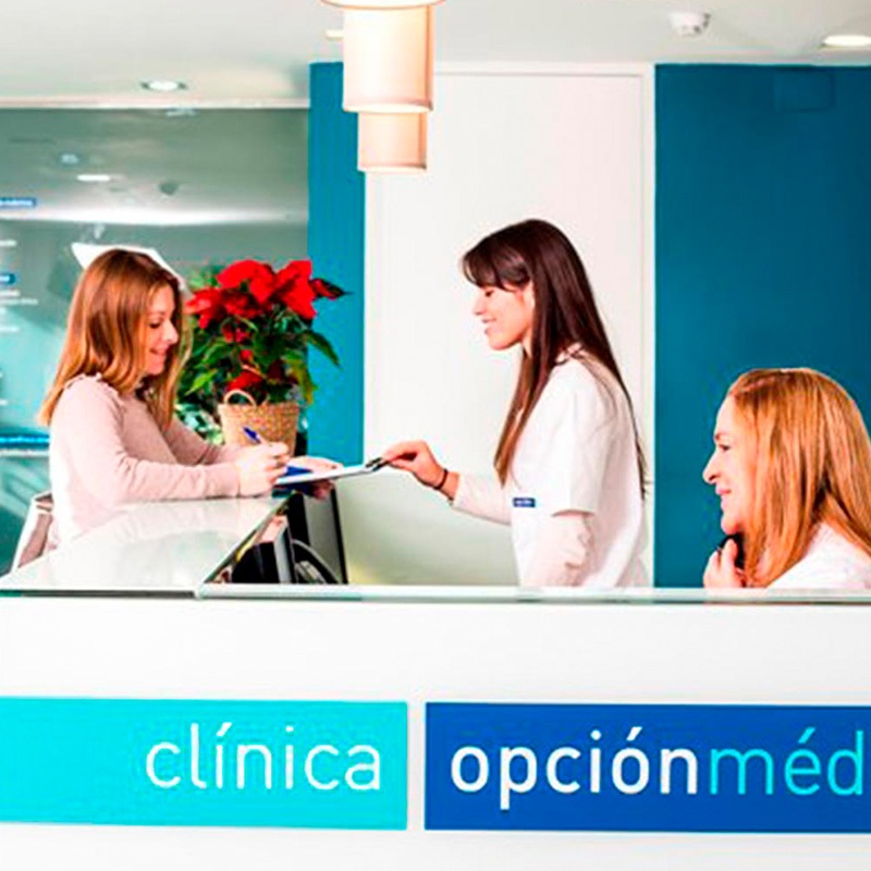 rotulacion de clinica estetica - Desarrollo de branding, rotulación y señalética