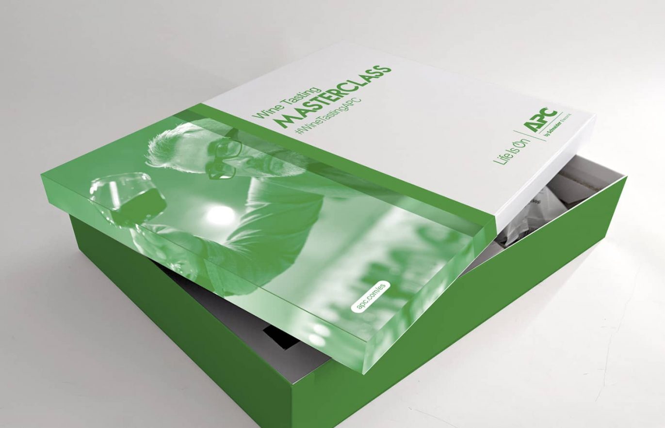 Caja envio para evento online 1371x883 - Evento online para mantener activa la relaci&oacute;n con los distribuidores