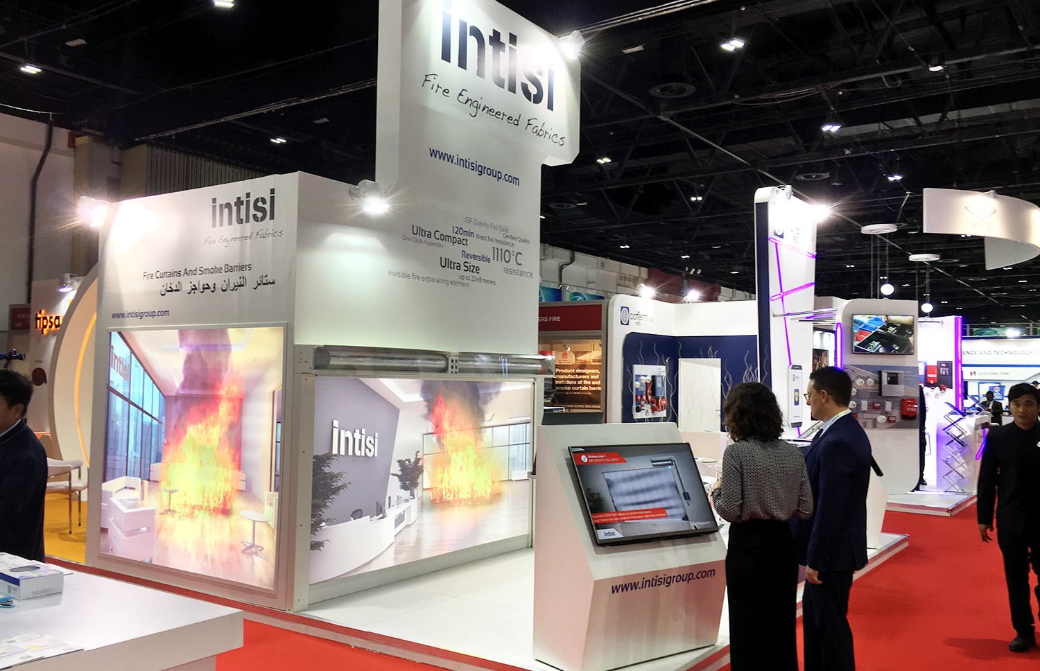 stand para evento barcelona - INTISI, un proyecto global con soluciones a medida