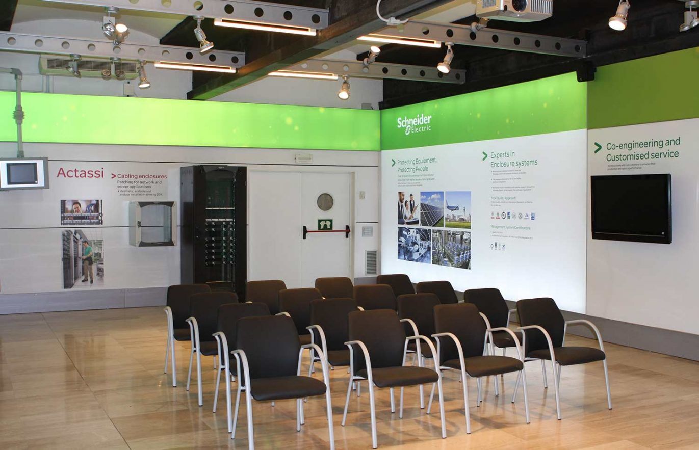 stand-showroom-producto-industrial