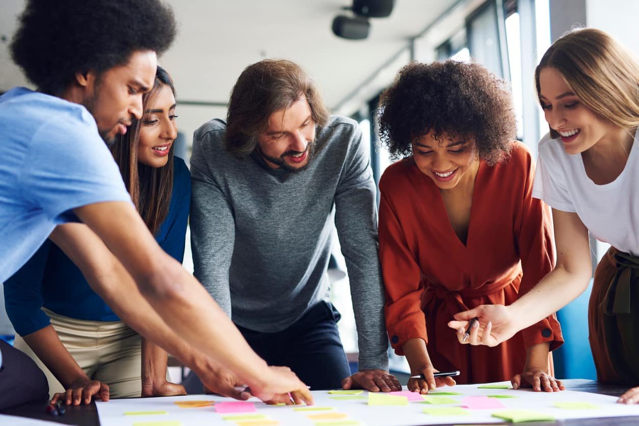 como crear una estrategia de branding eficaz y ejemplos - Cómo crear una estrategia de branding eficaz