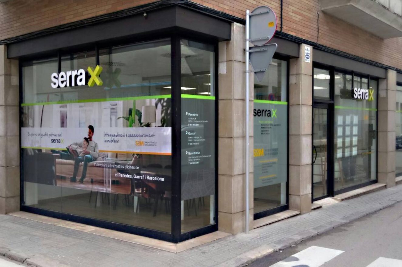 estudi-barcelona-rotulacion-oficina