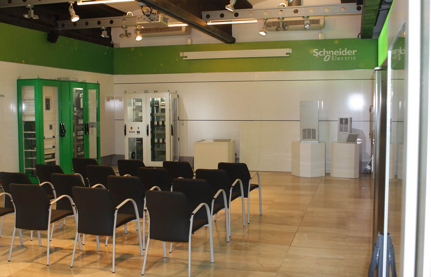 stands-promocio-producte-electric