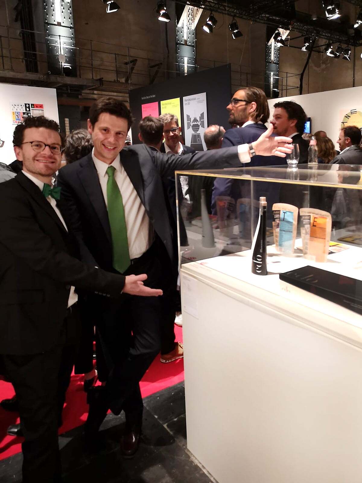 mediactiu winner of red dot packagin award  - Mediactiu consigue la m&aacute;xima distinci&oacute;n de los Premios Red Dot Award 2018 de packaging