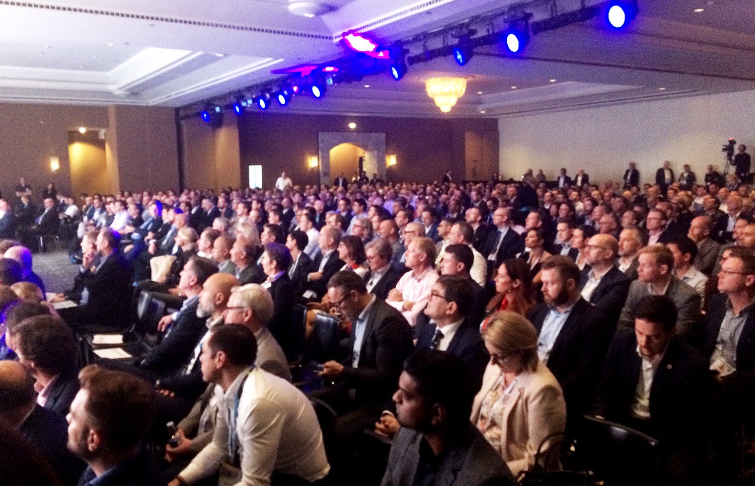 ponencia EMEA Canalys hotel arts Barcelona - Participamos en el certamen EMEA Canalys Channels Forum