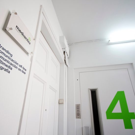 agencia de publicidad marketing 550x550 - Sobre Mediactiu