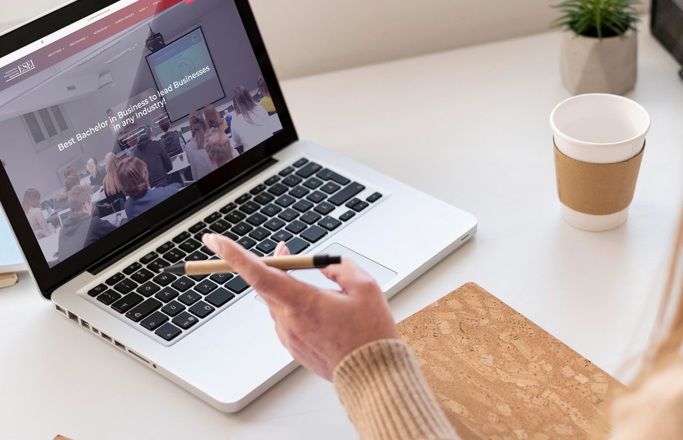 website para escuela de negocios