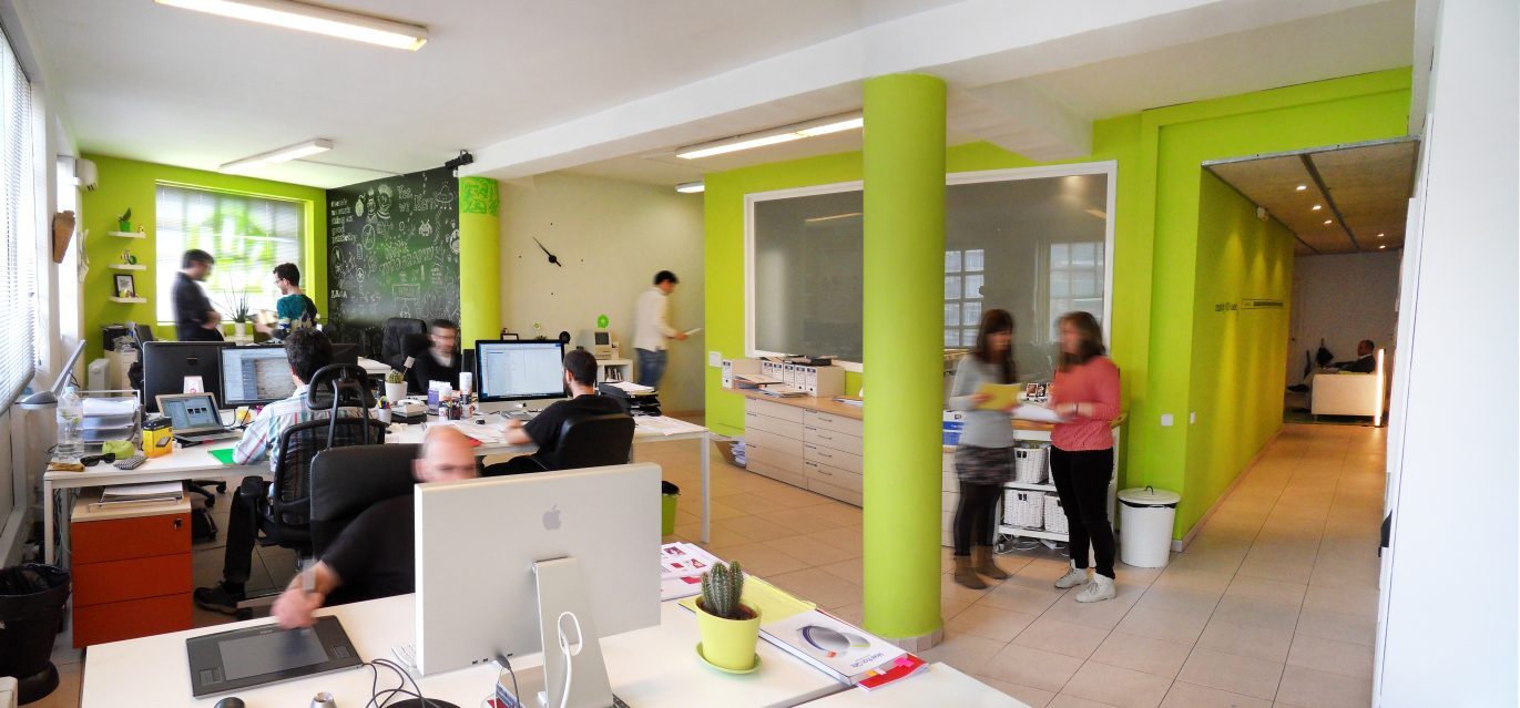 estudio de diseno grafico y web de Barcelona 1371x639 - Todo esfuerzo bien orientado tiene su recompensa