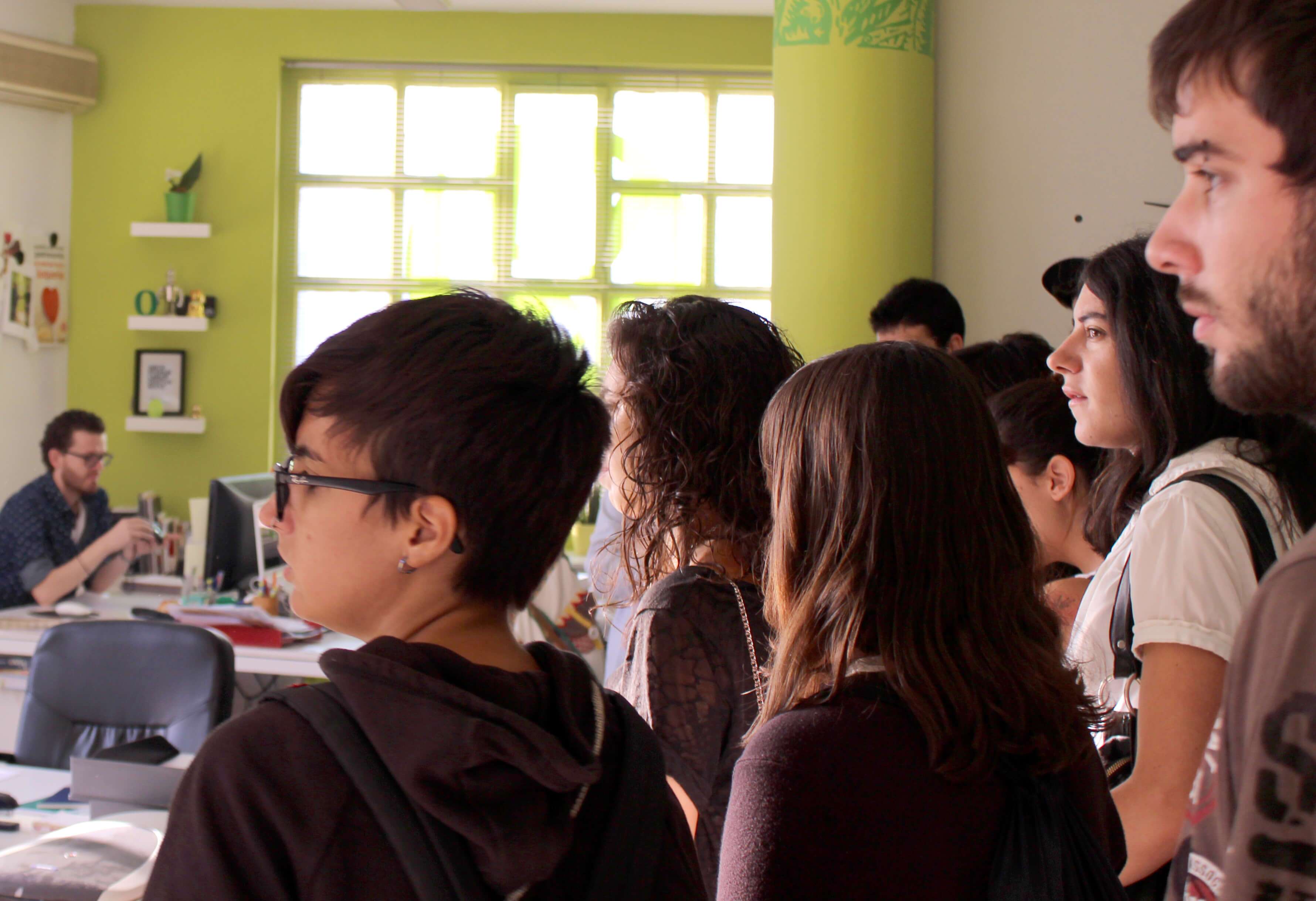 noticias - presentacion estudio., portes obertes, Mediactiu, estudi fotografic, estudi Barcelona, estudi, disseny grafic, disseny 2020, Branding, bcd design week, Barcelona - Los participantes de la Barcelona Design Week conocen Mediactiu portes obertes barcelona design week - Los participantes de la Barcelona Design Week conocen Mediactiu