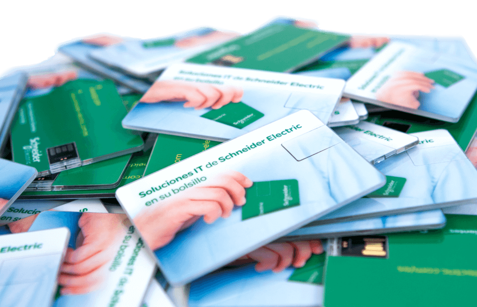 Pack IT Schneider electric packaging mediactiu usb pocket card design 950x612 - El pack como elemento comercial, marketing directo para Schneider Electric
