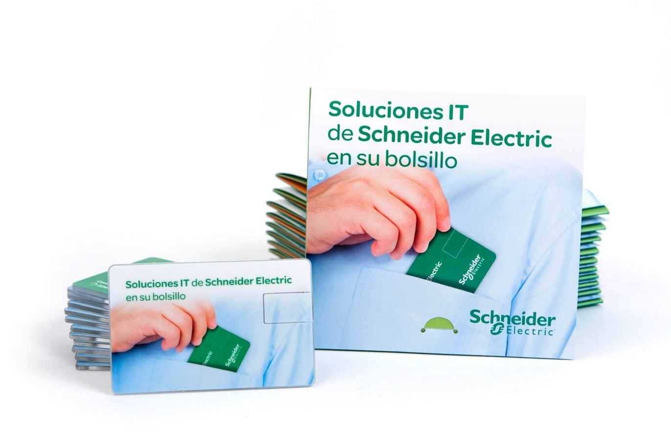 Pack IT-Schneider-electric-packaging-mediactiu-usb-pocket-design-it