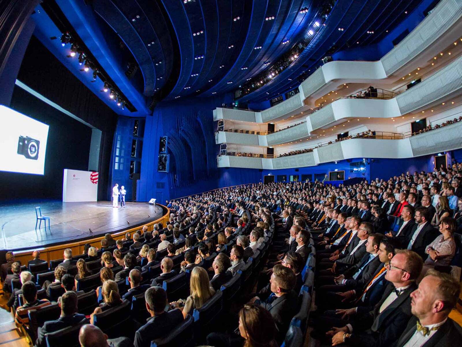 estudio ganador red dot - Mediactiu se va a Berl&iacute;n a recoger el prestigioso premio RED DOT AWARD 2018, en la categor&iacute;a &ldquo;Best of the Best&rdquo;&nbsp;