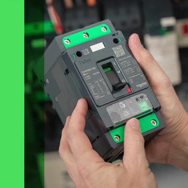 produccion de video de producto barcelona - Vídeo Tutorial de una APP de producto para Schneider Electric