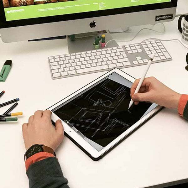 la mejor agencia de publicidad de barcelona - Contacto